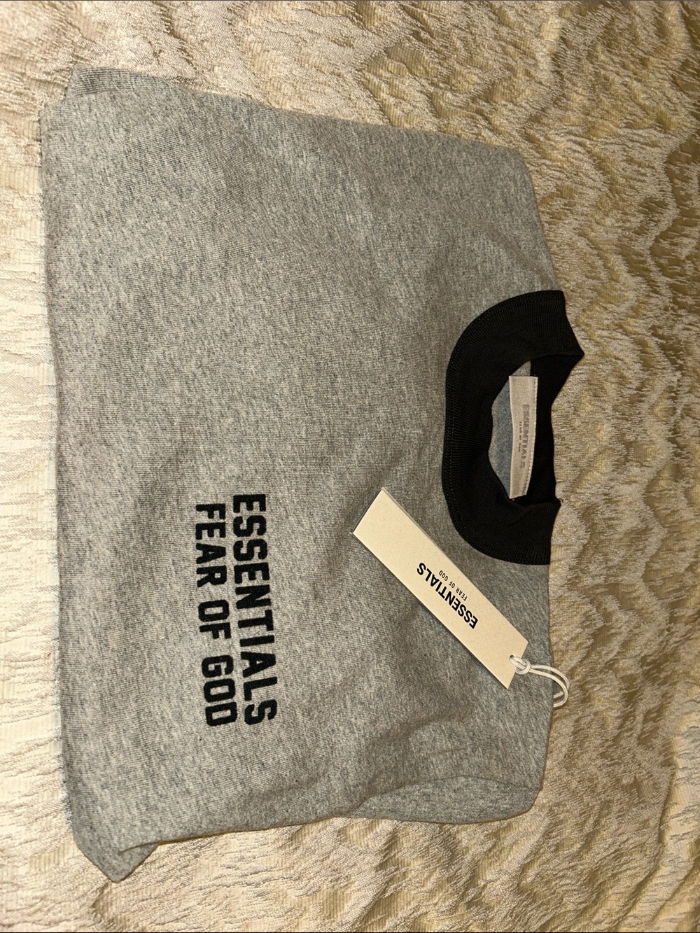 Essentials tshirt